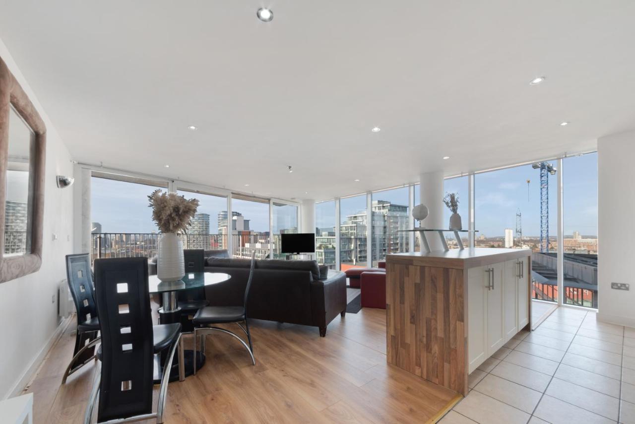 Excel 3 Bedroom Apartment Near City Airport And O2 Arena Londra Dış mekan fotoğraf
